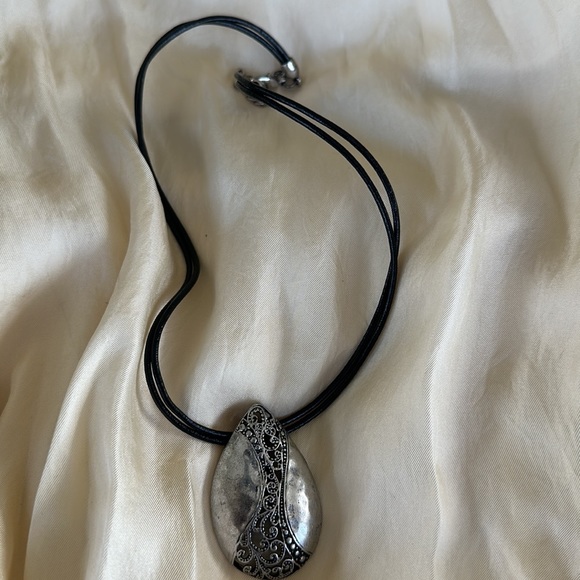 💖Vintage Premier Design Dauplais silver tone pendant necklace - Picture 4 of 6